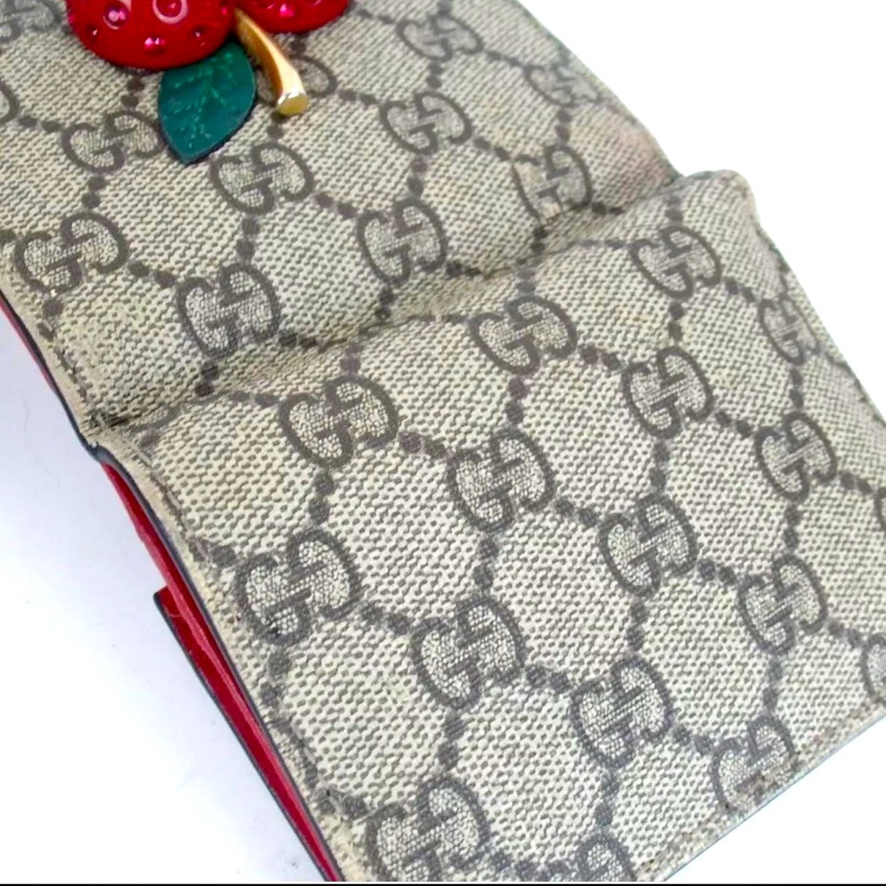 Authentic GUCCI 476050.1147 GG Supreme Cherry wallet PVC/leather MINT - Picture 10 of 13